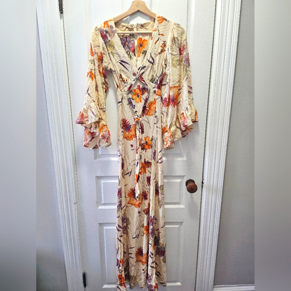 70s Bohemian Bell Sleeve Dress